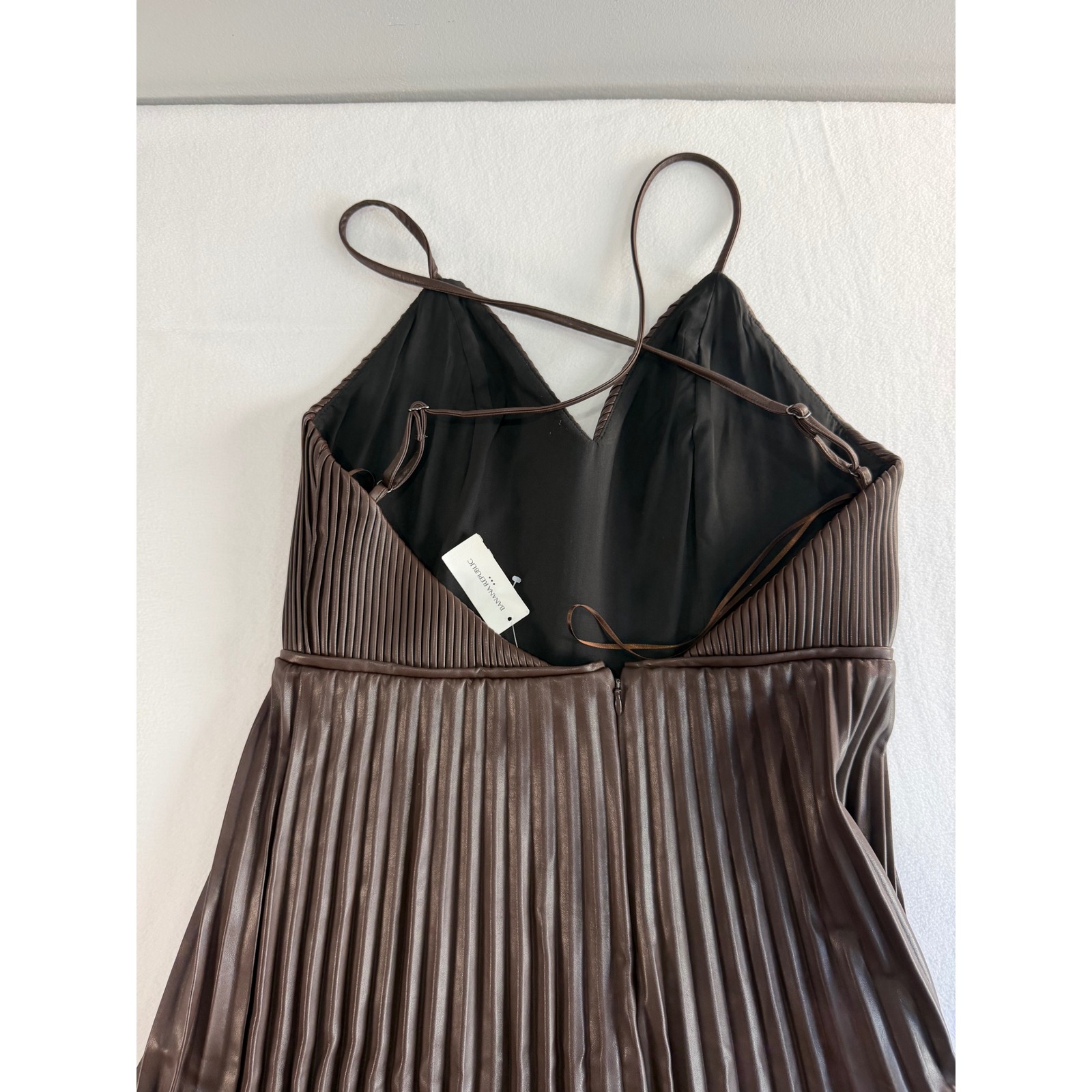 Banana Republic Pleated Vegan Leather Dress Womens 10 Brown Midi Faux Party Boho — image 6 of 8